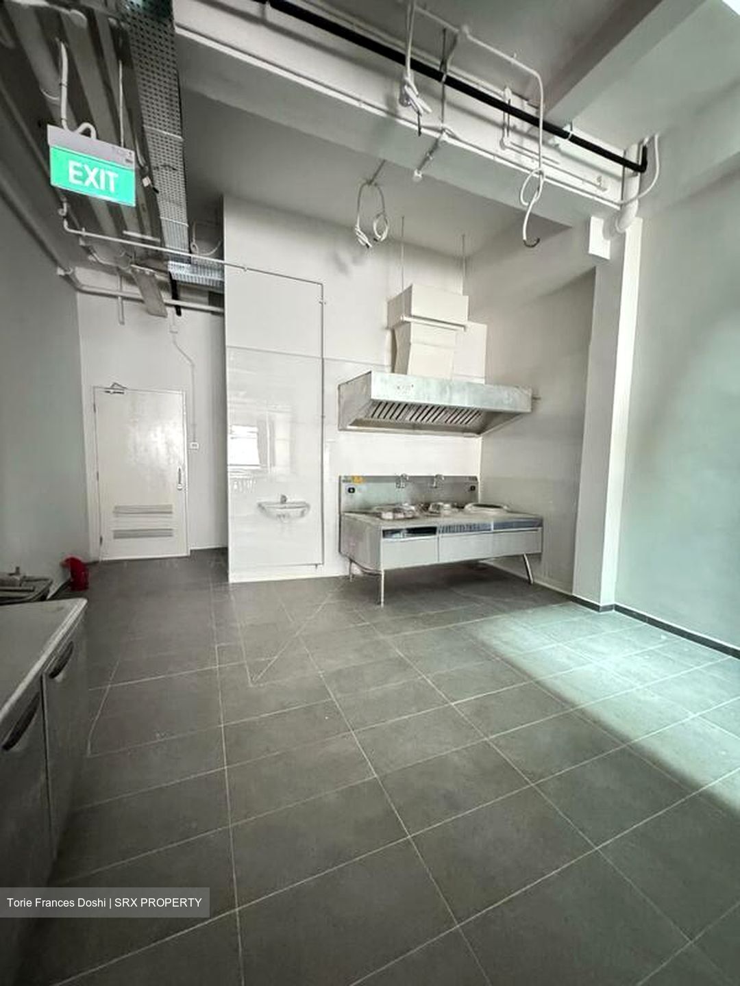 Jalan Besar (D8), Shop House #515952601
